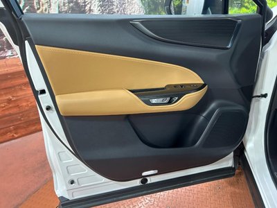 2023 Lexus NX thumbnail 55
