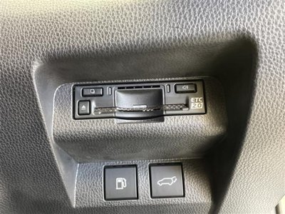 TOYOTA CROWN SPORT - 8