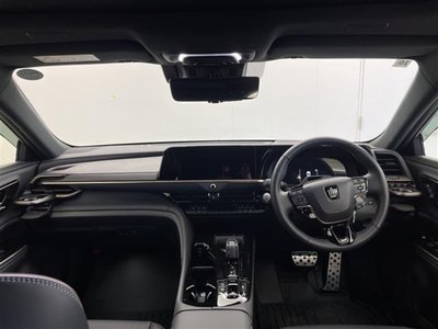 TOYOTA CROWN SPORT - 2