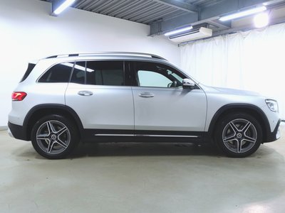 صورة 8 لـ 2023 Mercedes-BENZ GLB