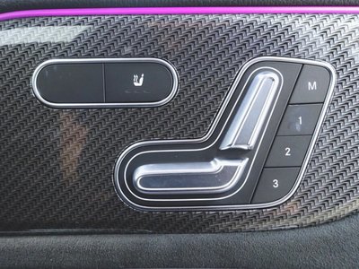 2023 Mercedes-BENZ GLB — миниатюра 21