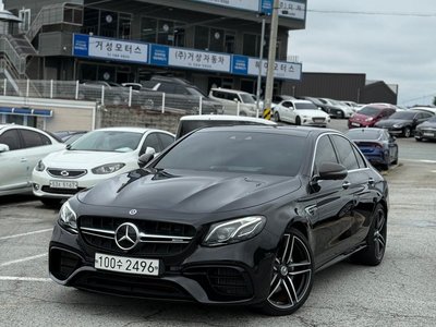 MERCEDES-BENZ E-CLASS - 7