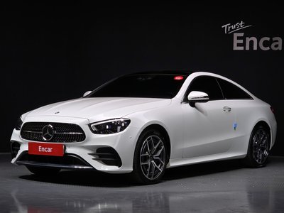 MERCEDES-BENZ E-CLASS - 1