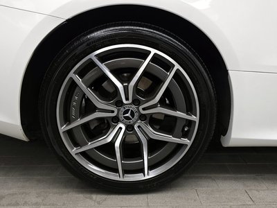 MERCEDES-BENZ E-CLASS - 6