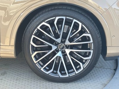 2025 AUDI SQ7 — миниатюра 12