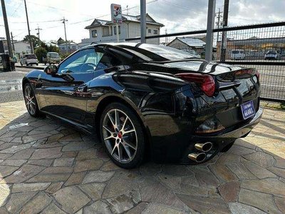 FERRARI CALIFORNIA - 5