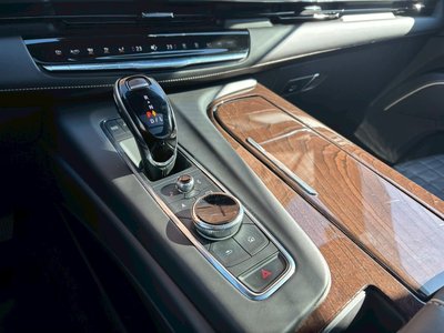 2023 Cadillac ESCALADE thumbnail 44