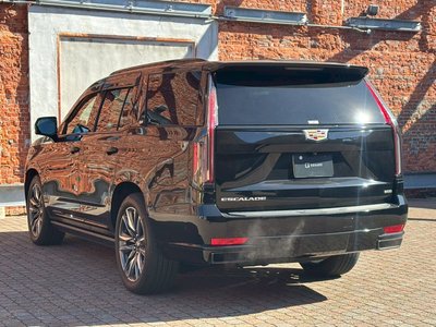 2023 Cadillac ESCALADE thumbnail 13