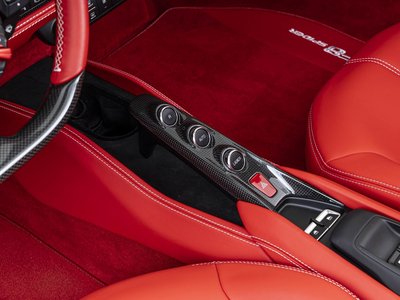 2020 Ferrari F8 SPIDER 照片 6