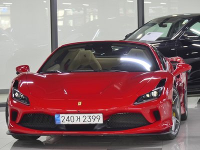 FERRARI F8 SPIDER - 1