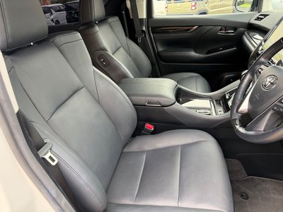 2020 Toyota ALPHARD thumbnail 29