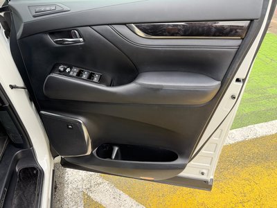 2020 Toyota ALPHARD thumbnail 27
