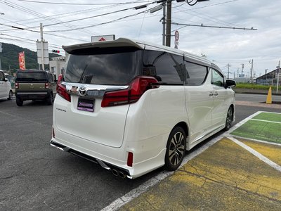 2020 Toyota ALPHARD photo 5