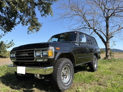 TOYOTA LAND CRUISER 60