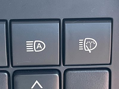 TOYOTA LAND CRUISER PRADO - 7