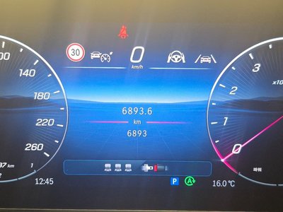 MERCEDES-BENZ C-CLASS - 8