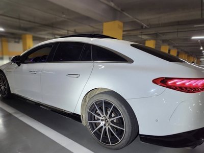 MERCEDES-BENZ EQS - 4