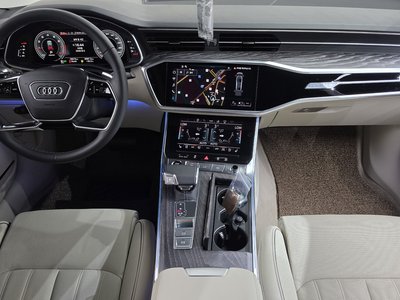 صورة 5 لـ 2025 AUDI A7