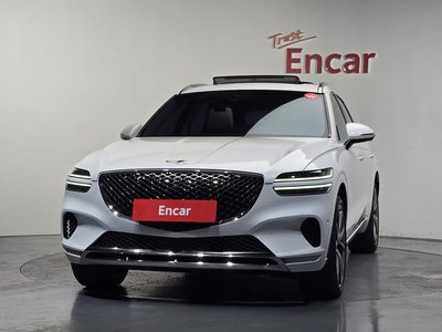 صورة 2 لـ 2022 Genesis GV70