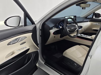 صورة مصغرة 13 لـ 2022 Genesis GV70