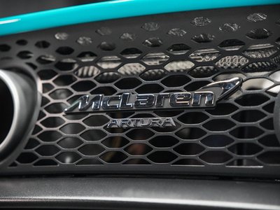 MCLAREN ARTURA - 8