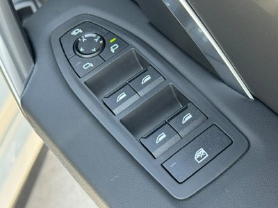 2025 BMW X1 缩略图 19