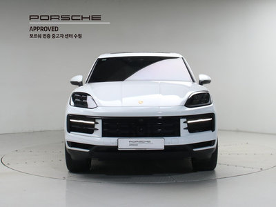2025 Porsche CAYENNE 照片 2