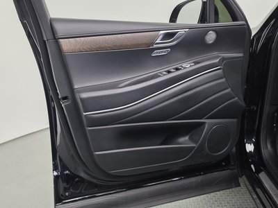 2023 Genesis GV80 — миниатюра 14