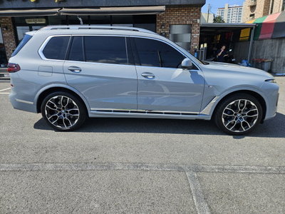2024 BMW X7 照片 2