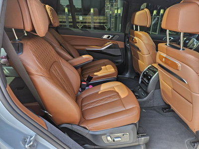 2024 BMW X7 照片 9