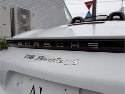 2016 Porsche 718 缩略图 19
