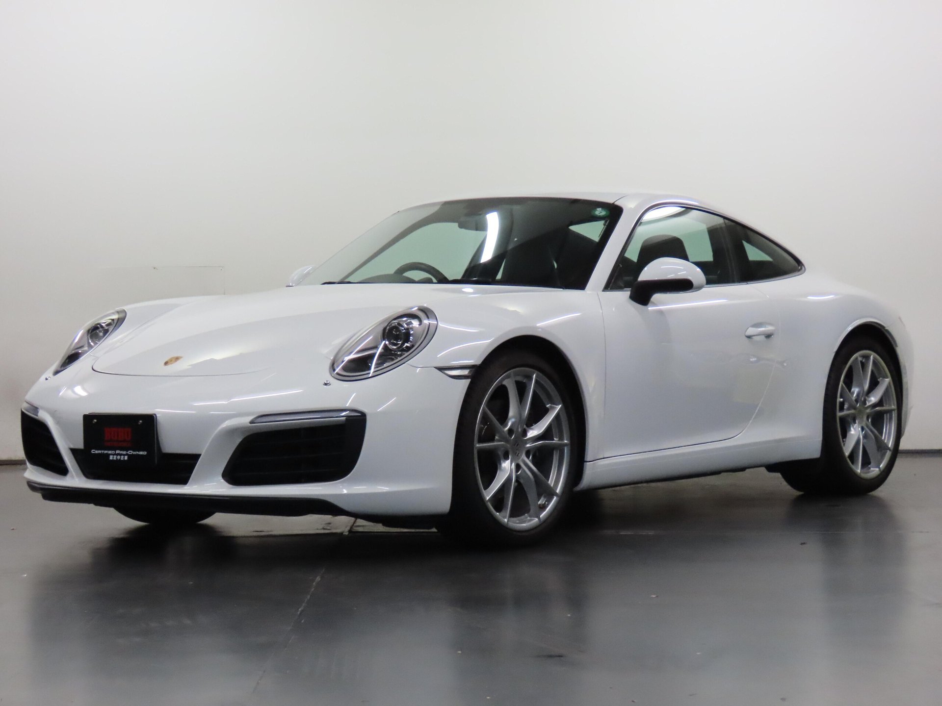 PORSCHE 911 - View 1