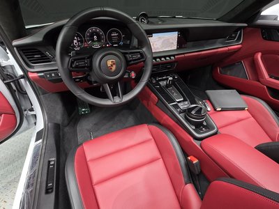 صورة 5 لـ 2025 Porsche 911