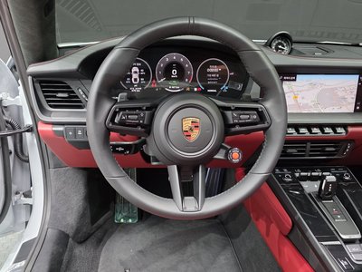 2025 Porsche 911 缩略图 18