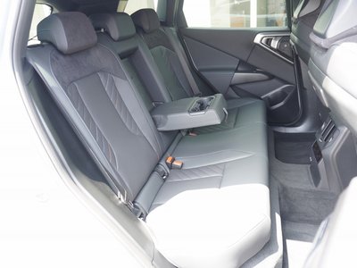 2026 BMW X3 缩略图 33