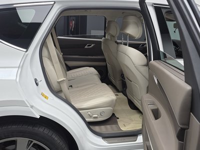 صورة مصغرة 18 لـ 2023 Genesis GV80