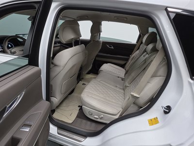 صورة مصغرة 16 لـ 2023 Genesis GV80