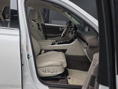 صورة مصغرة 17 لـ 2023 Genesis GV80