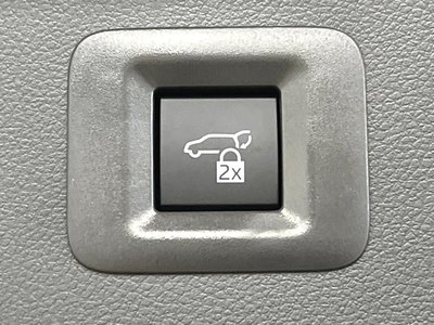 2025 Toyota ALPHARD thumbnail 36