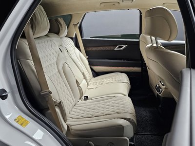 2021 Genesis GV80 — миниатюра 17