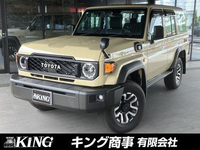 TOYOTA LAND CRUISER 70 - 1
