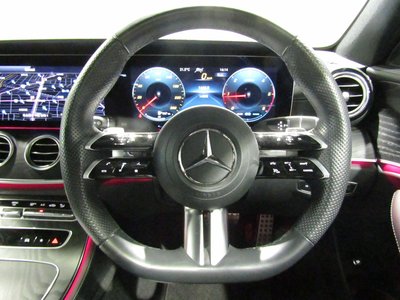 MERCEDES-BENZ E-CLASS - 9
