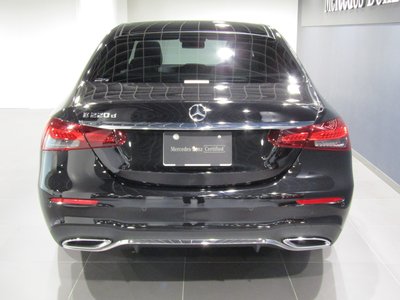 MERCEDES-BENZ E-CLASS - 4