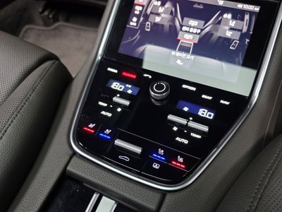 صورة مصغرة 25 لـ 2018 Porsche PANAMERA