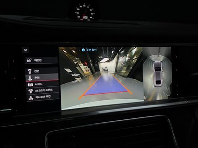 صورة مصغرة 21 لـ 2018 Porsche PANAMERA