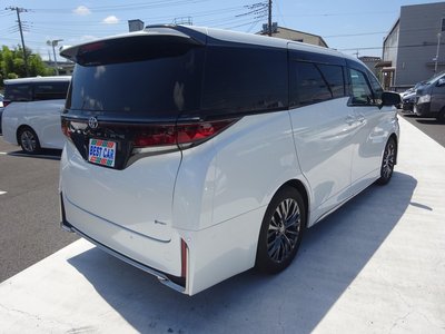 صورة 8 لـ 2024 Toyota VELLFIRE