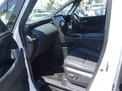 صورة مصغرة 45 لـ 2024 Toyota VELLFIRE