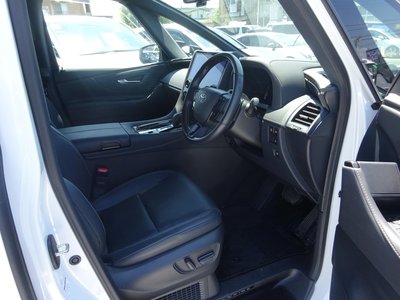 صورة مصغرة 43 لـ 2024 Toyota VELLFIRE