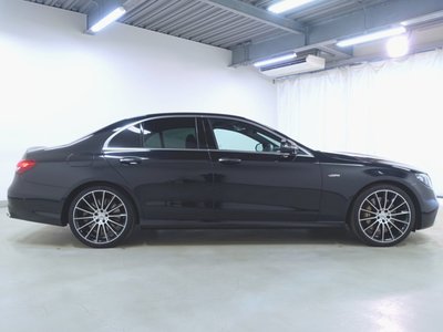 MERCEDES-BENZ E-CLASS - 8