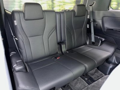 2024 Toyota ALPHARD — фото 10